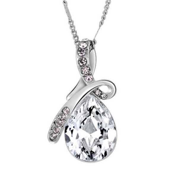 Jewelry - Crystal Teardrop Necklace